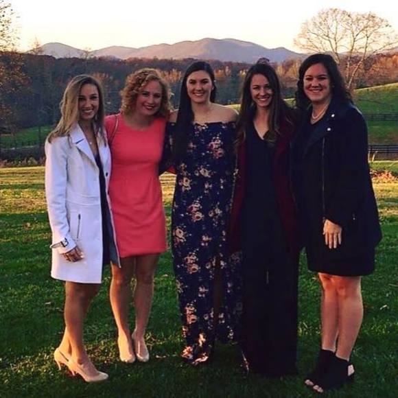 Meet your Posher, Megan - Picture 1 of 1